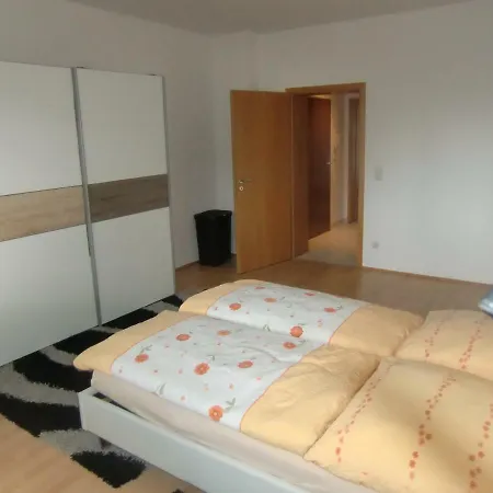Lägenhet Rethelstrasse 97 *