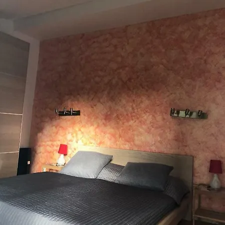 Apartamento Ferienwohnung Am Schloss Eller - Karlsruher Strasse *