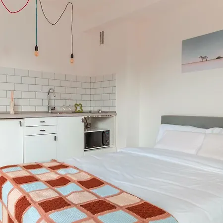 Appartement Mushroom: Central Minimalist Smart *