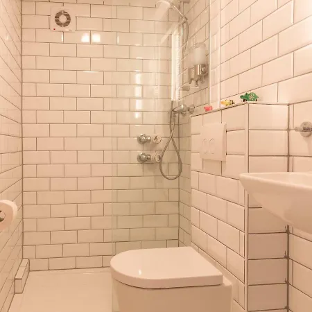 Mushroom: Central Minimalist Smart Düsseldorf