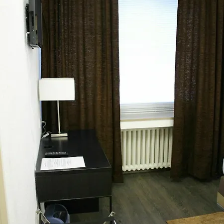 Hotel Rheinmetropole 3*