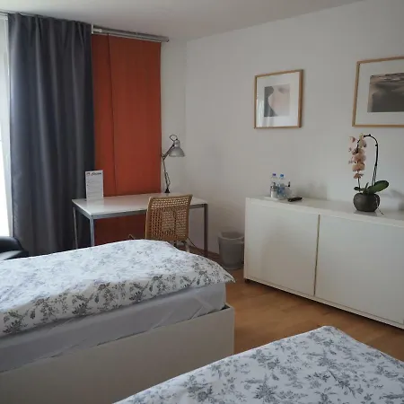 B8 - Just A Private Privat bolig Düsseldorf
