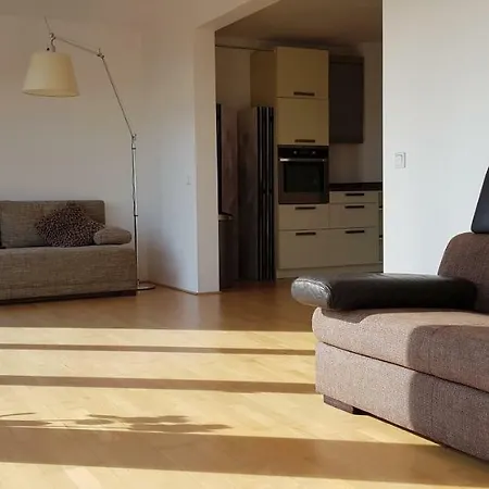 B8 - Just A Private Privat bolig Düsseldorf