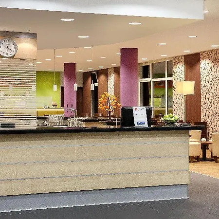 杜塞尔多夫城北快捷假日酒店