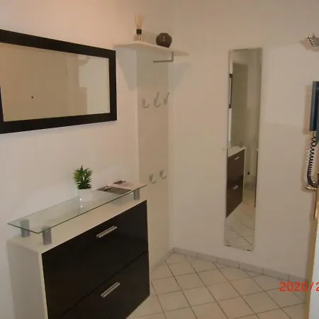 Rethelstrasse 97 Apartment *