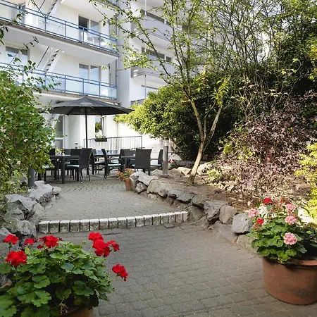 Garden Bilk Hafen Hotel 3*