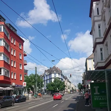 Down-town-oasis Apartament *