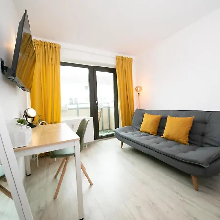 Studio Orange - Zentral Mit Balkon - Altstadt - Messe * Dusseldorf