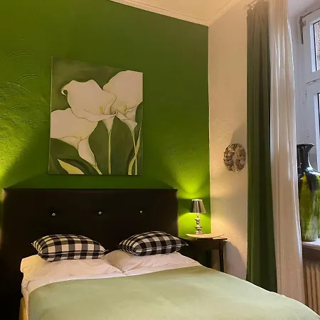 Hotell Am Volksgarten