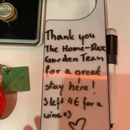 Affittacamere Home-rose-garden-gaestehaus Kontaktloser Zugang Düsseldorf