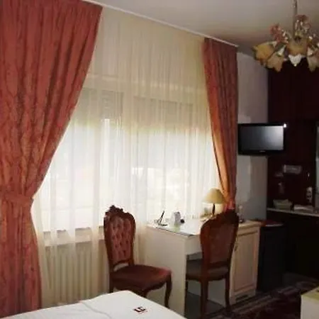 Haus Mooren, Garni Düsseldorf