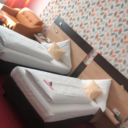 Hotel Cascade Superior Düsseldorf