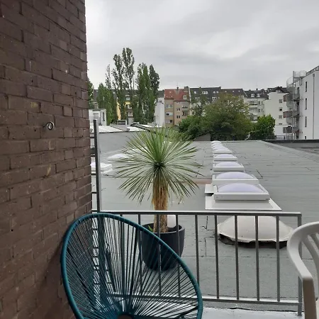 Lägenhet 2 Bed/2 Baths In Center Next To Kytaro *