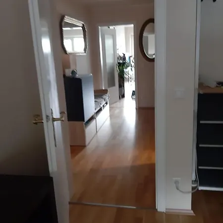 2 Bed/2 Baths In Center Next To Kytaro * Düsseldorf