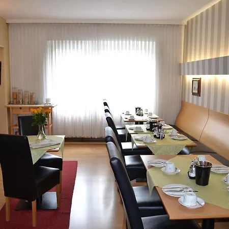 Otel Minerva Garni Düsseldorf