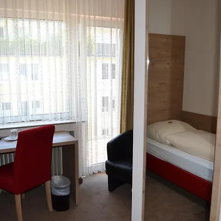Minerva Garni Otel Düsseldorf