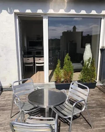 شقة B - Sunny Business With Roof-top Terrace For 2-4 Guests دوسلدورف