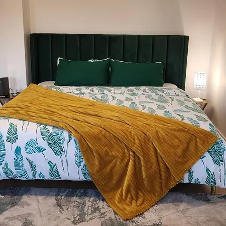 Apartment Lavish In The Heart Of Center *