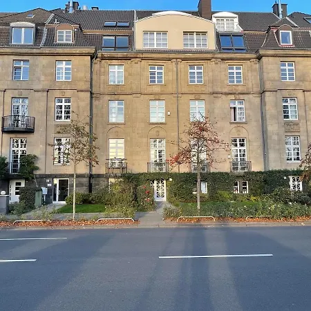 Appartement Exklusive 104 M2 Direkt Am Rhein 1 Km Von Der Messe *