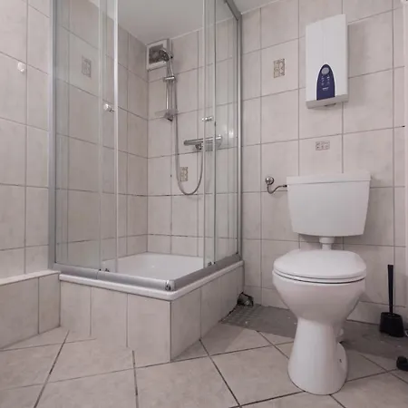 T&k - - 2 - Ground Floor