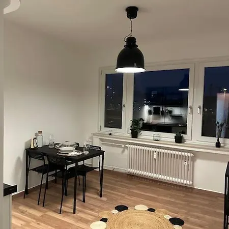 Mit Wohnkuche & Balkon Düsseldorf