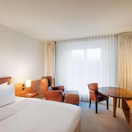 Lindner Airport, Part Of Jdv By Hyatt 4* Dusseldorf