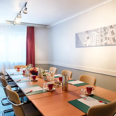 Leonardo Center Hotel 4*