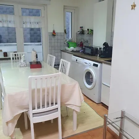 Apartament Nice Apartment Duesseldorf Central