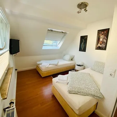 Homestay Zimmervermietung Manfred Marx *