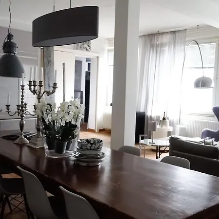 Boutique Loft Fuer Bis Zu 6 Personen Daire Düsseldorf