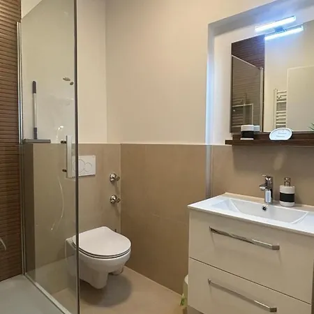 Lenti Duesseldorfer Apartment's دوسلدورف