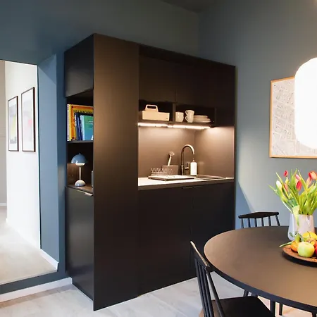 Appartement Urbane Oase In Hinterhofresidenz Düsseldorf