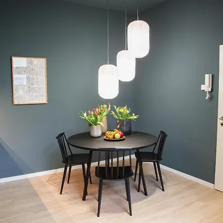 Urbane Oase In Hinterhofresidenz Appartement Düsseldorf