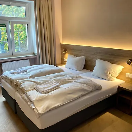 Hotel Petite Koenigsallee Self Check-in 3*
