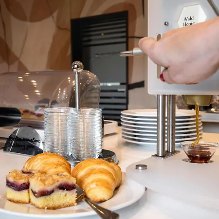 Astra Hotel Dusseldorf
