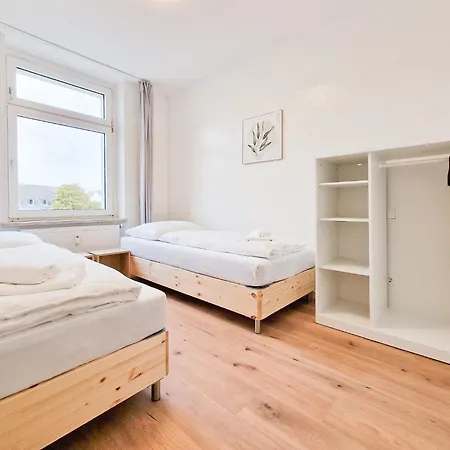 Raj Living - 1 Or 4 - 15 Min To Messe Dus - 10 Min Old Town Dus دوسلدورف