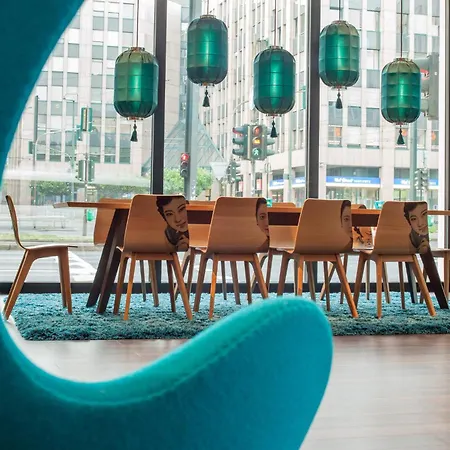Hotell One Hauptbahnhof 3*