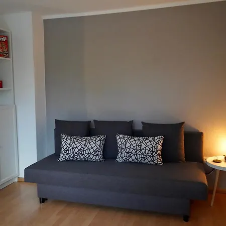 アパート Modern 2.5 Bedroom Duplex Near Messe, Airport, Arena *