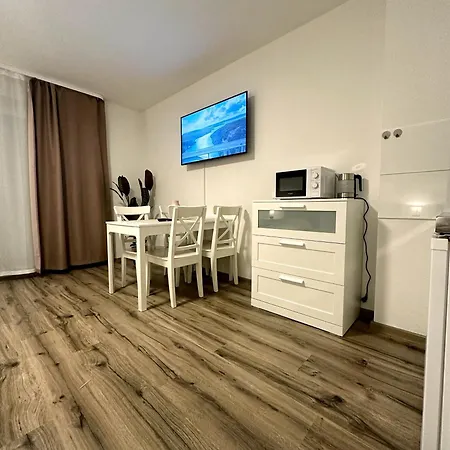 E&k Ii Apartment
