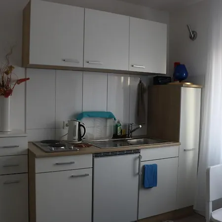 In Near The Airport/fair Gasthof *