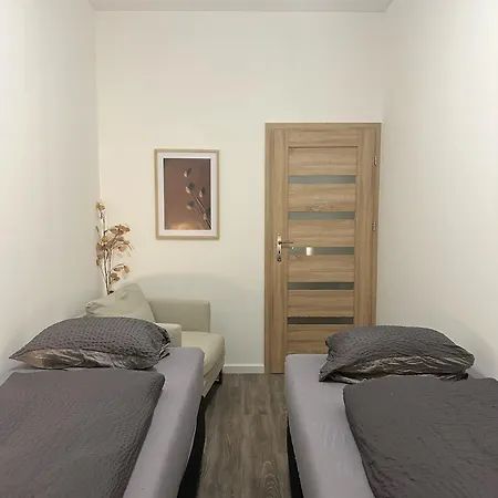 2schlafenzimmer 5betten Montuerwhonung 公寓