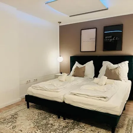 2 Raum City-apartment 5min Zum Hbf Grupello-2 Appartement Düsseldorf