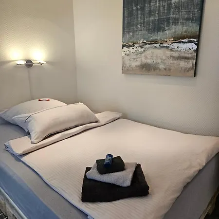 Standardzimmer Nahe Messe Und Airport Appartamento