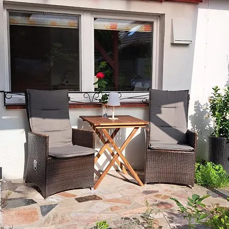 An Der Tanne Mit Ueberdachter Terrasse 뒤셀도르프
