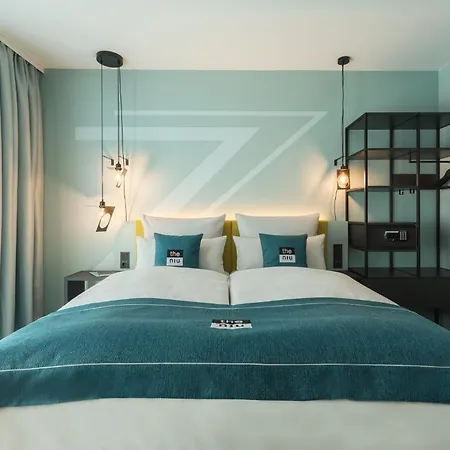 - The Niu, Seven Ost By Ihg Düsseldorf