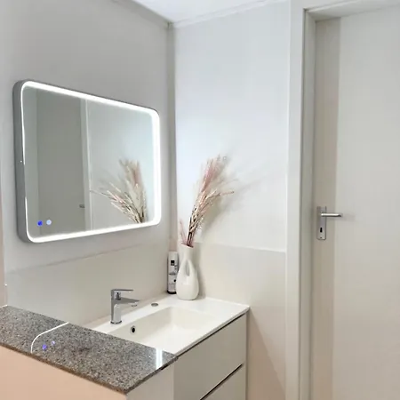 וילה Messe, 2-bedroom Duplex With Terrace And Garden
