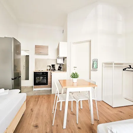 Raj Living - - 15 Min Zur Messe Dus Düsseldorf