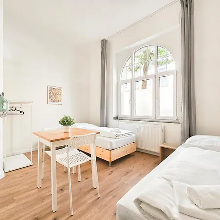 Raj Living - - 15 Min Zur Messe Dus Düsseldorf