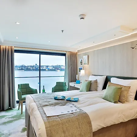 Fairtours Hotelschiff Alena * Düsseldorf