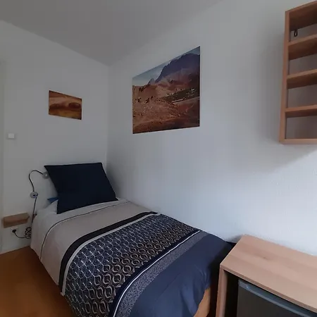 Tiny * Düsseldorf